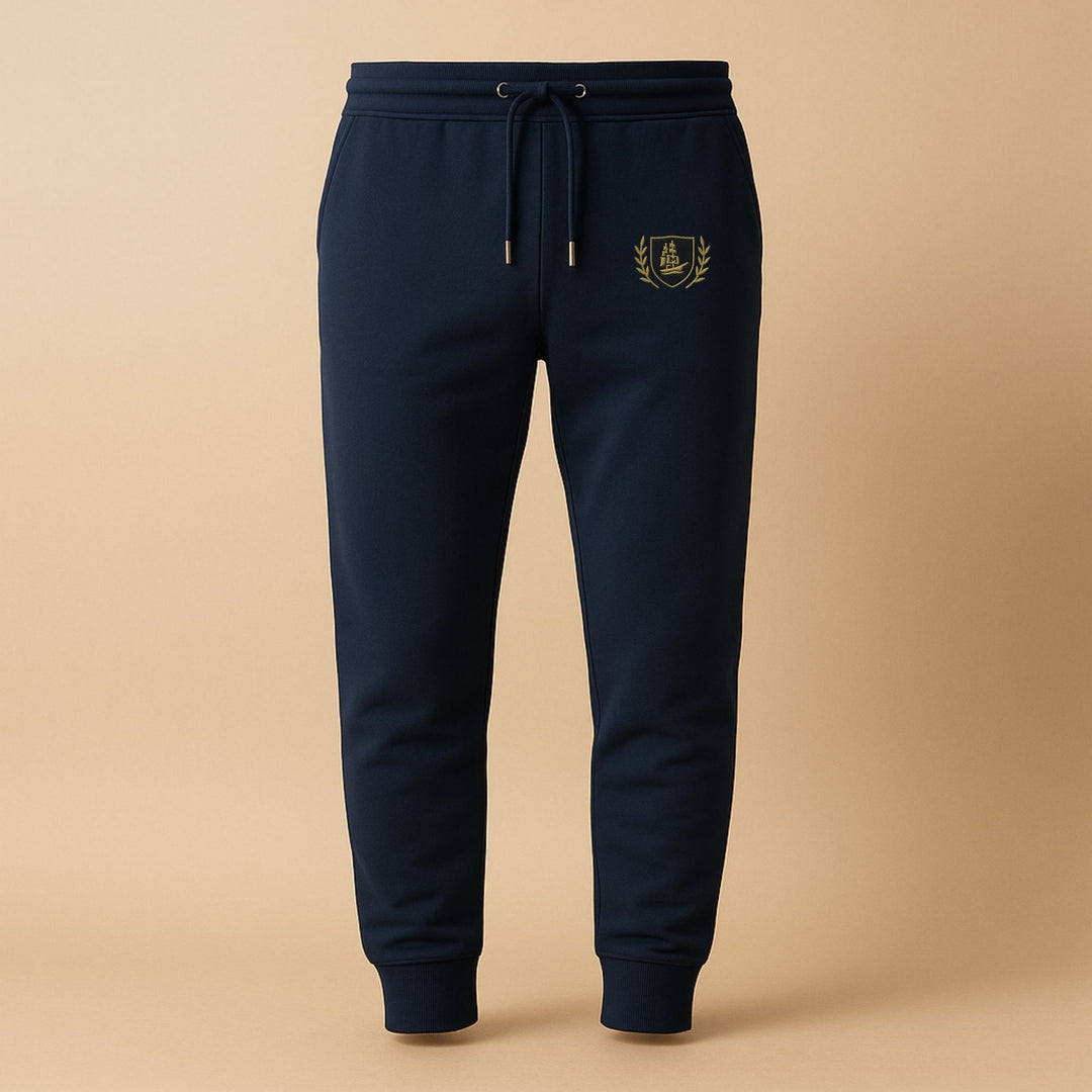 Mariluma Insignia Jogger – Biologisch Katoenen Sweatpants met Geborduurd Logo